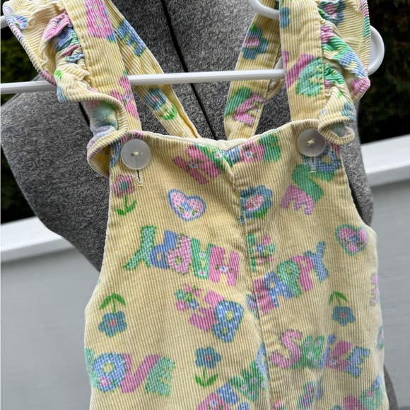 Vintage yellow corduroy happy / smile overalls size 18 month - Picture 4 of 4